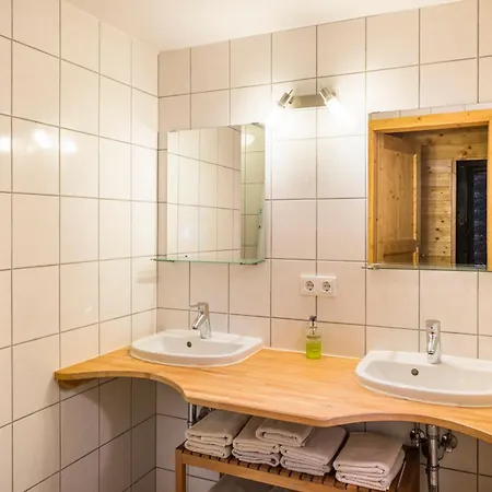 Domek alpejski Almhuette Brandgut